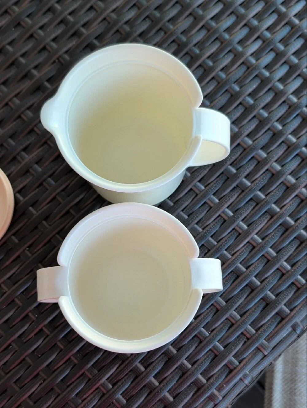 NWT Tupperware White Sugar and Creamer Set (Ivory rose covers)